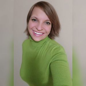 Meet your Posher, Ellen